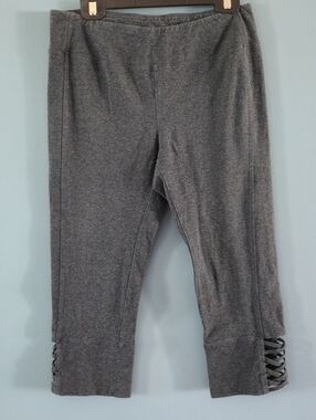 Dark Gray Capri Leggings With Crisscross Material Small